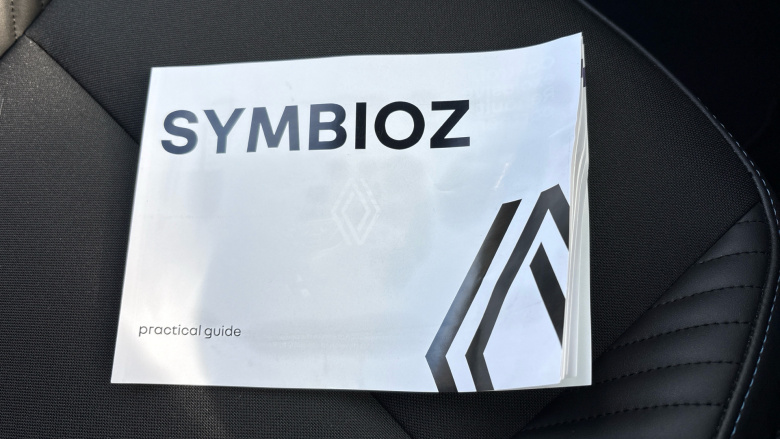 Renault Symbioz 1.6 E-Tech FHEV 145 Techno Esprit Alpine 5dr Auto Hybrid Estate